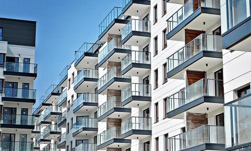 如何降低智能建筑能耗？