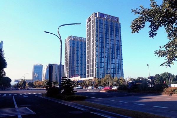 樓宇智能化專業(yè)化、系統(tǒng)化、節(jié)能化特點(diǎn)！